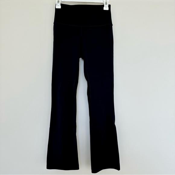 Lululemon Align High-Rise Mini Flare Pant Black Size 6 Regular - Picture 4 of 9